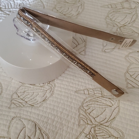 Champagne Wrap/Snap Swarovski Elements Bracelets - Picture 3 of 4